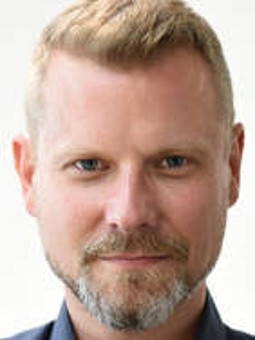 Christian Stöcker Portrait