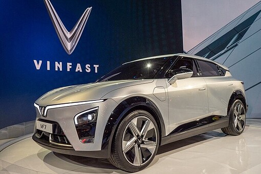 
                Vinfast Modell VF7
            