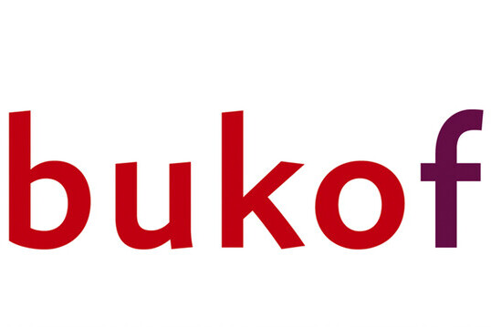 
                Das Bild zeigt das Logo der Bundeskonferenz der Frauen- und Gleichstellungsbeauftragten an Hochschulen, kurz bukof. Zu sehen sind fünf rote Buchstaben, die die Abkürzung bukof bilden. 
            