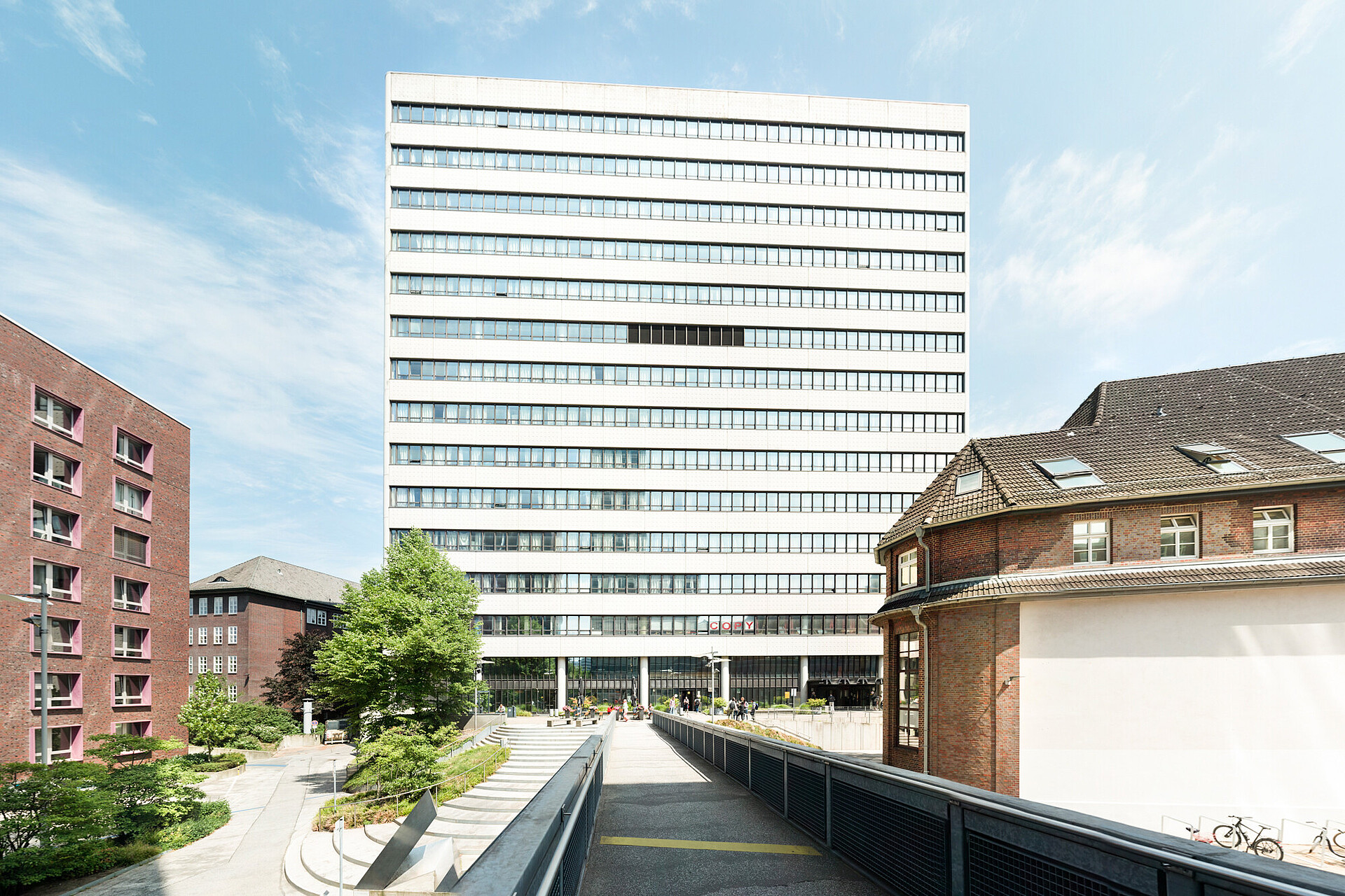 Campus Berliner Tor der HAW Hamburg mit dem  Zentrum für Energietechnik (ZET) und Berliner Tor 7