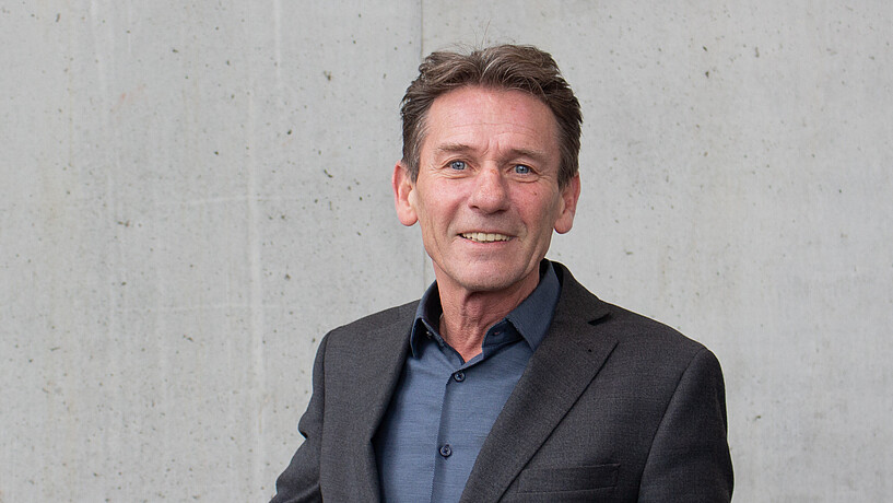 Werner Beba Prof. Dr. Werner Beba leitet das CC4E seit über 10 Jahren, er ist Professor für Marketing am Department Wirtschaft der HAW Hamburg